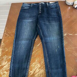 NWOT KanCan Jeans